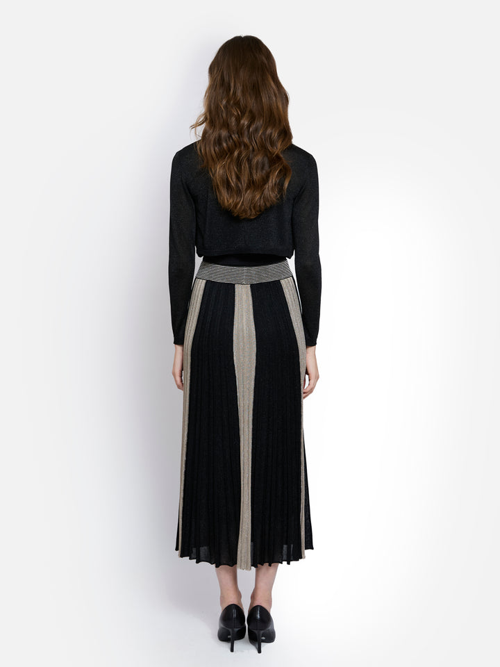 GALA PLEATED SKIRT APRIL MOON BLACK