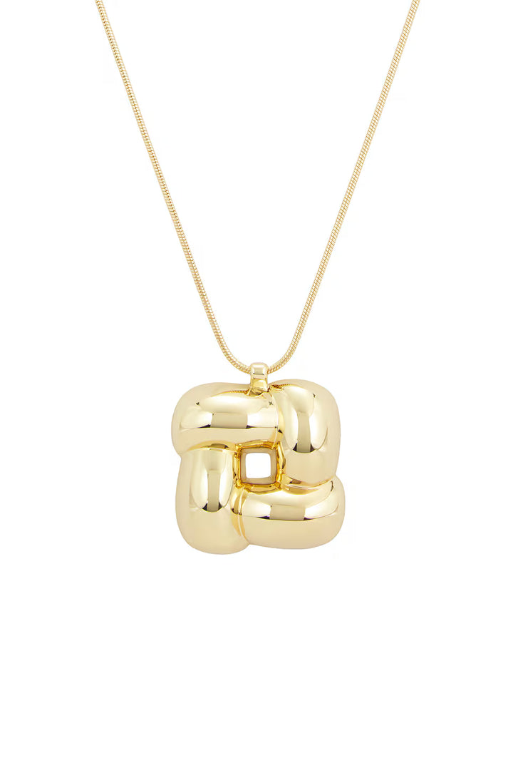 Woven Square Pendant Necklace in Gold