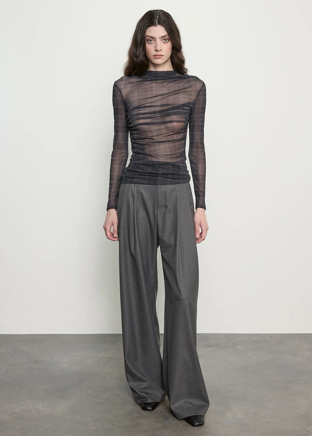 Plaid Mesh L/S Twist Top