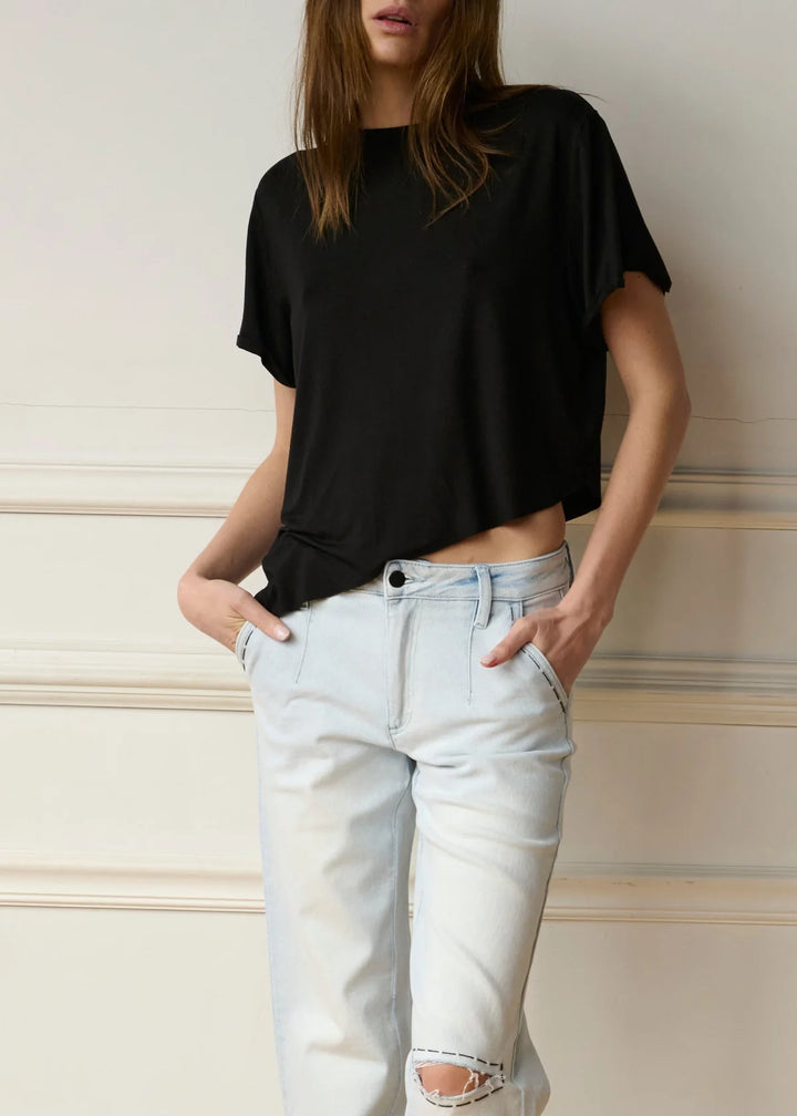 Chloe T-shirt in Black