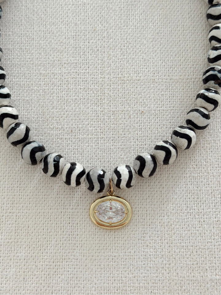 ZEBRA NAPLES NECKLACE