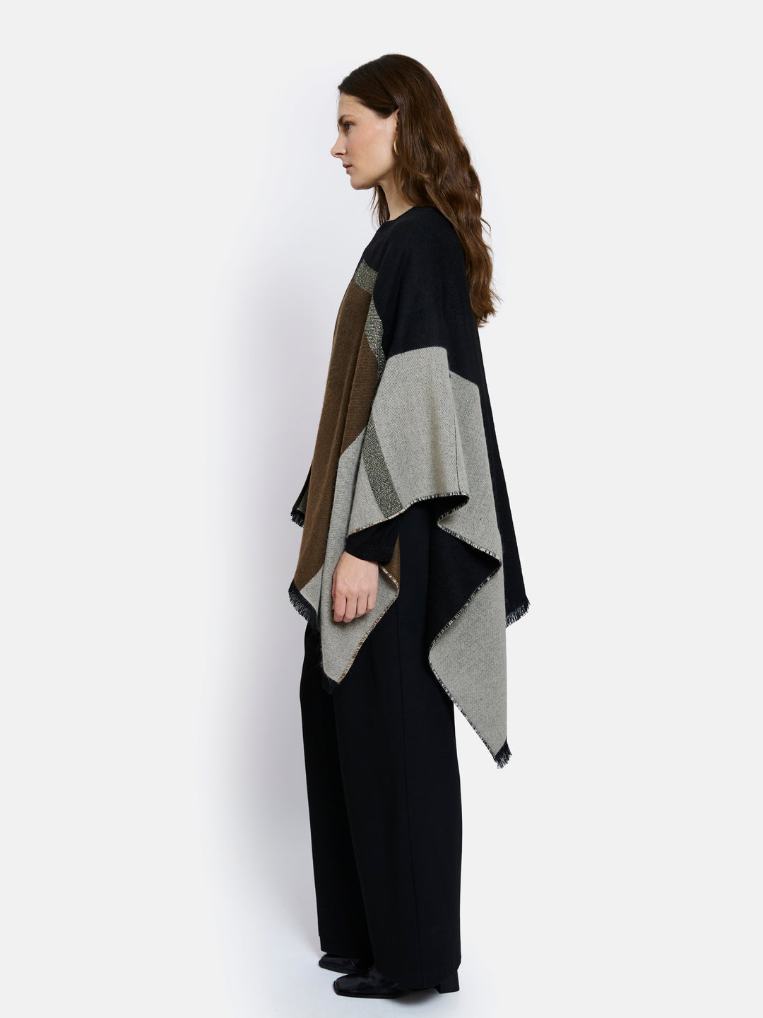 PONCHO VILLANDRY IN BLACK + BROWN