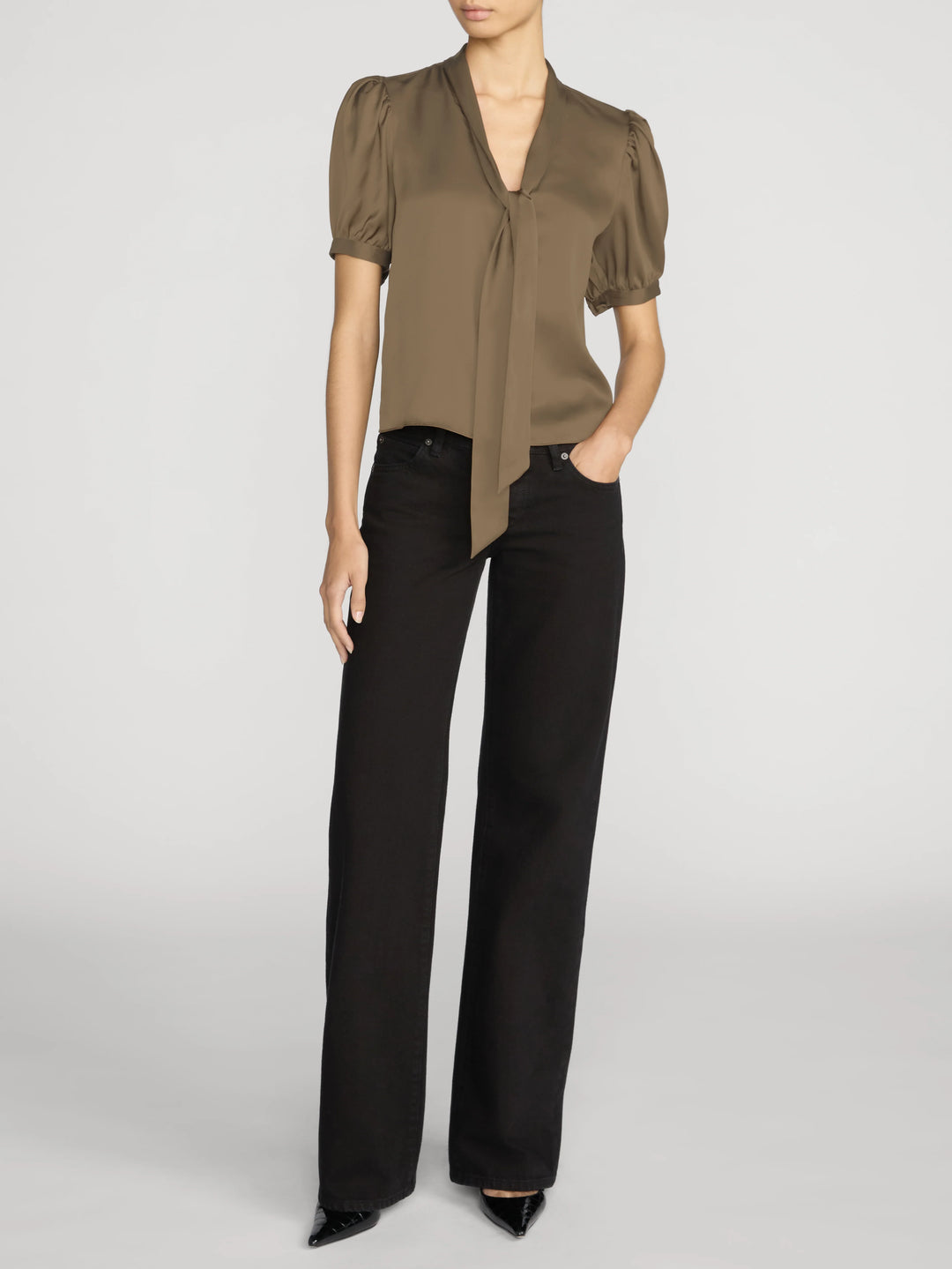 The Sonnet Blouse in Moss