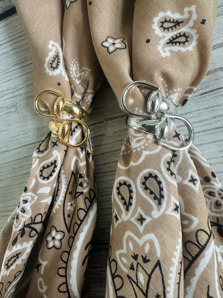 Snaffle Scarf Slide: Silver