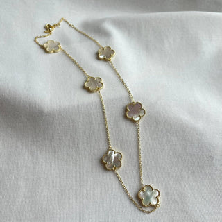Adeline Clover Necklace: Mother of Pearl / 15mm - obligato