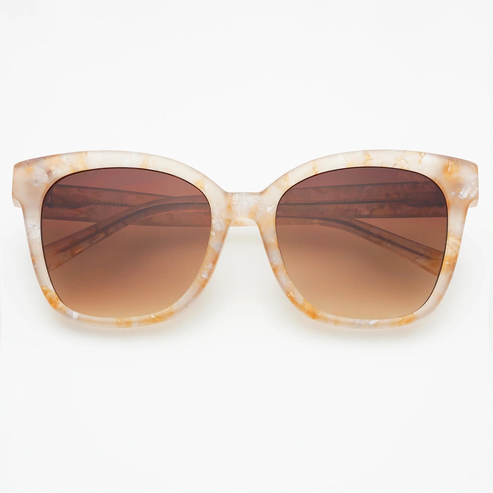 Amber Oversized Cat Eye Sunglasses in Pink Pearl - obligato