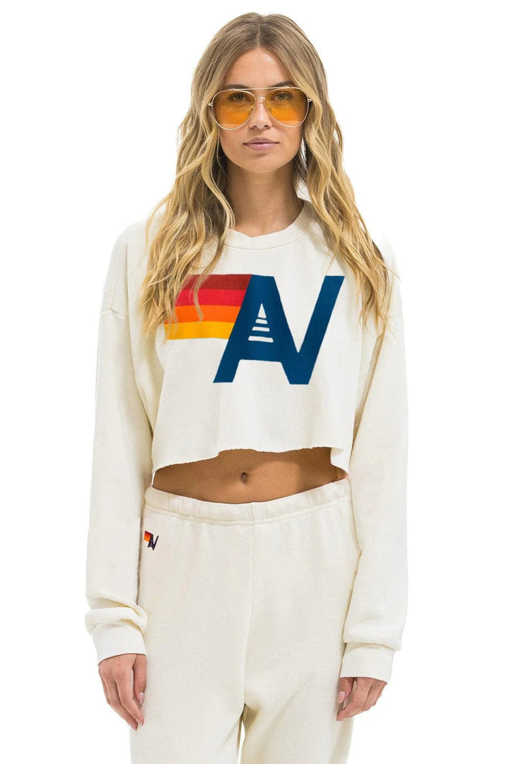 AN Logo Cropped Crew Sweatshirt Relaxed in Vintage White - obligato