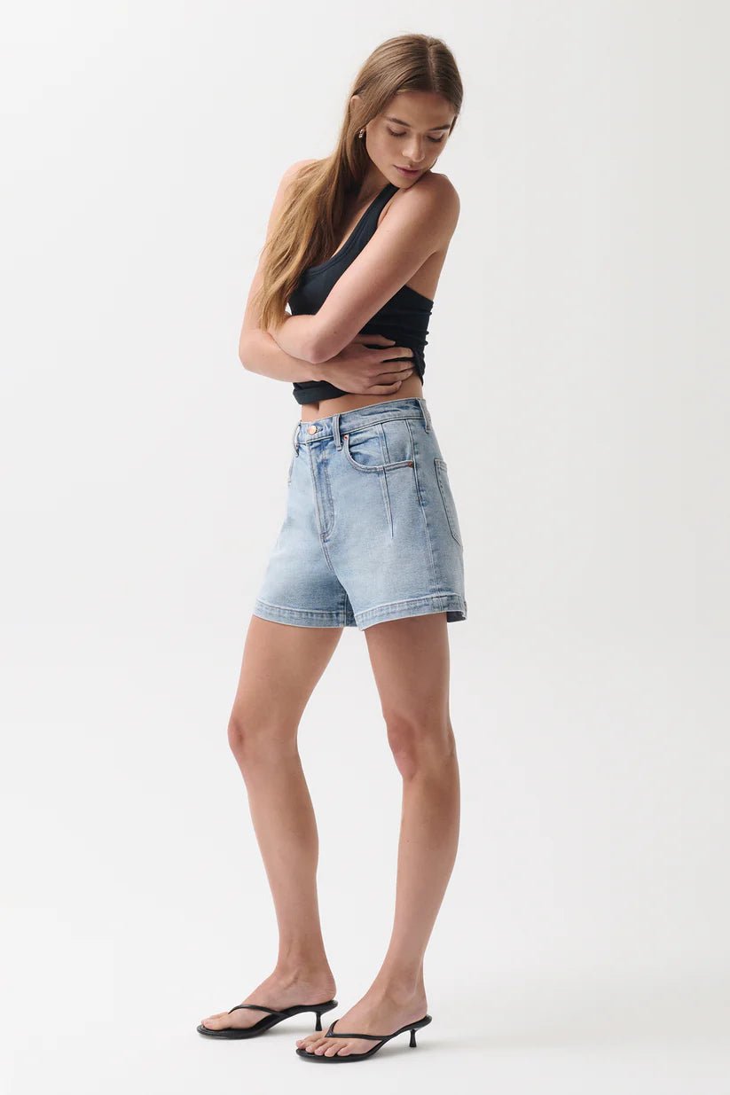 Aoki High Rise A - Line Short - Terrace - obligato