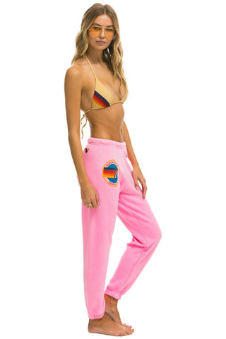 AV Crew Sweatpant Neon Pink - obligato