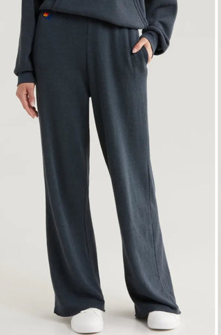 AV Wide Leg Sweatpants in Charcoal - obligato