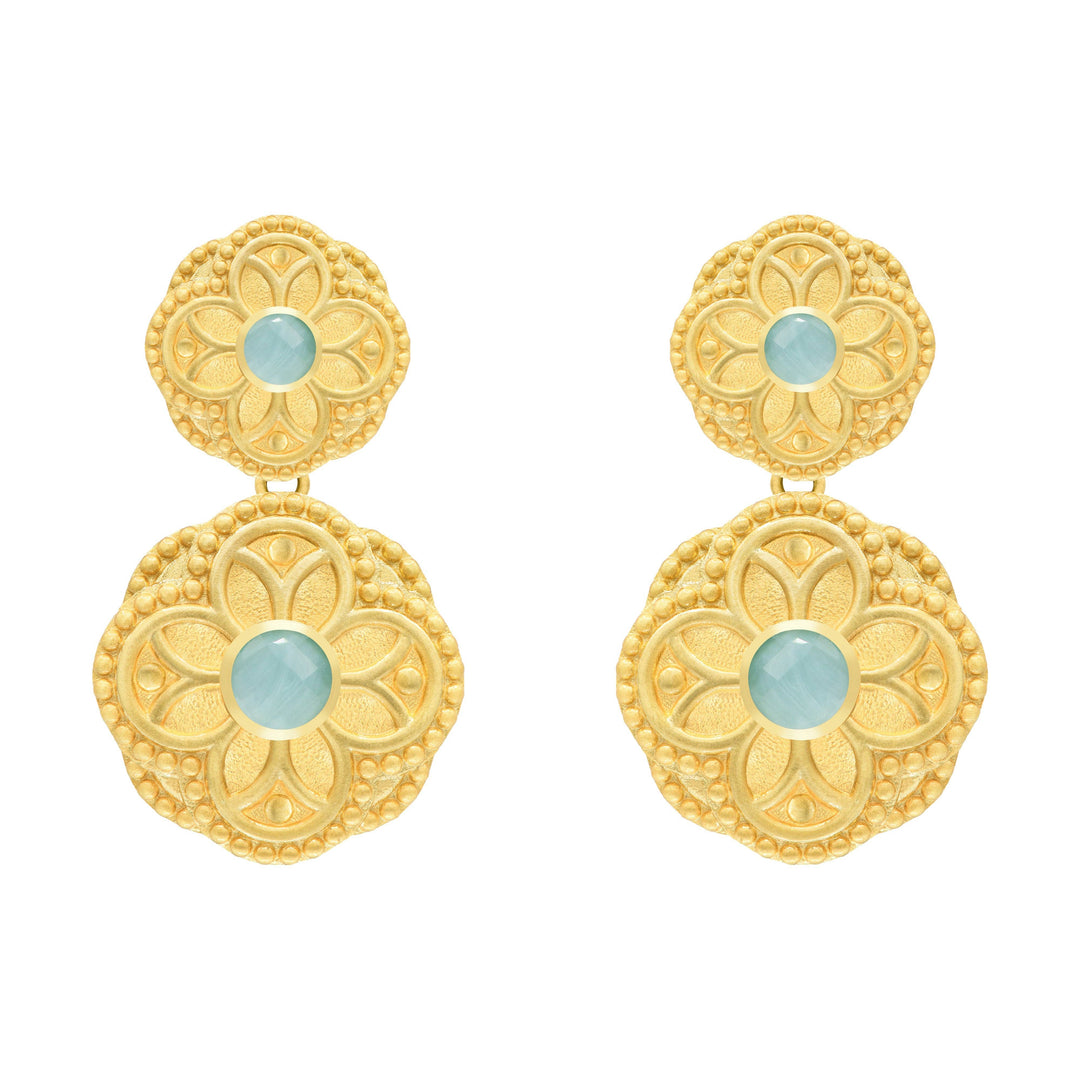 Adeline Earrings: Pearl