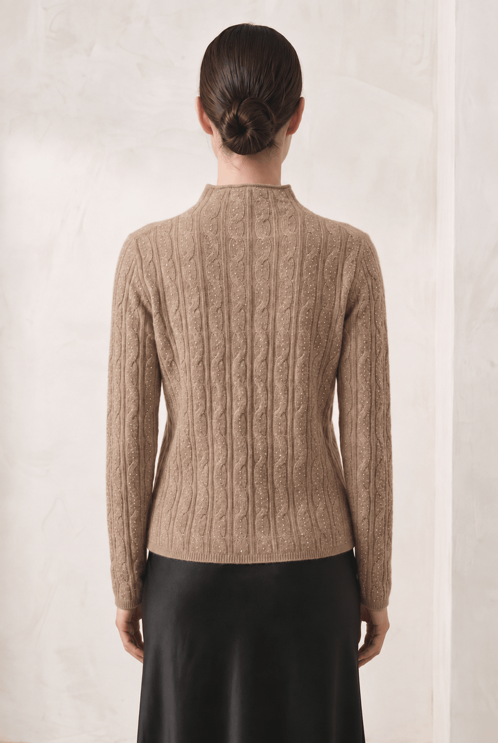 Braided Cable High-Neck in Taupe - obligato