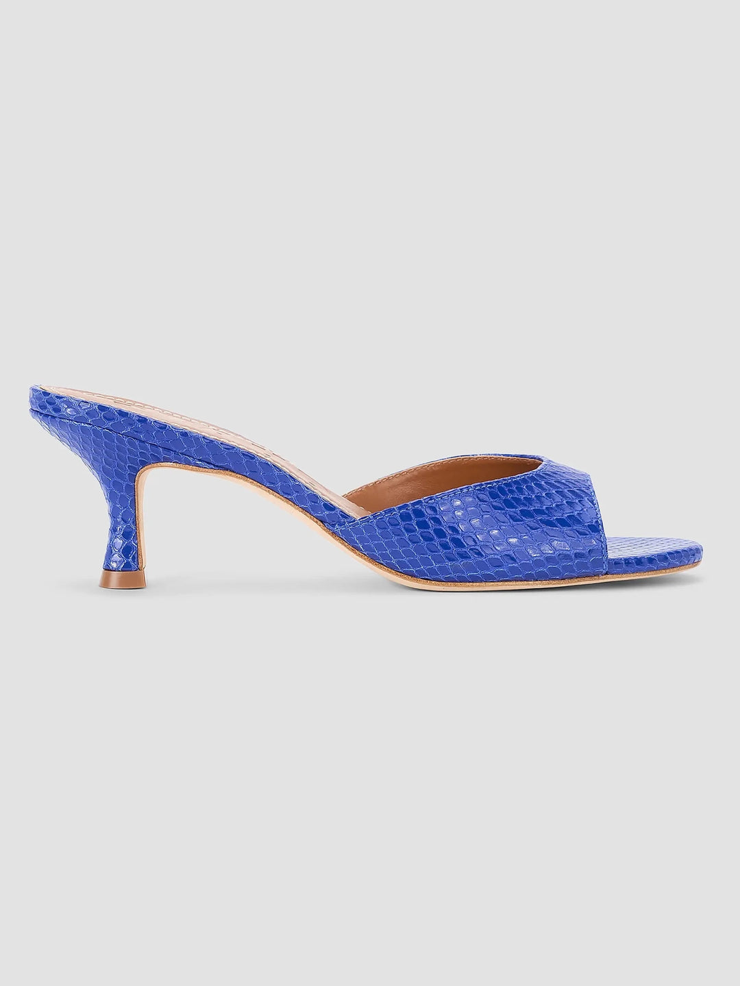 Brigitte Mule in Cobalt - obligato