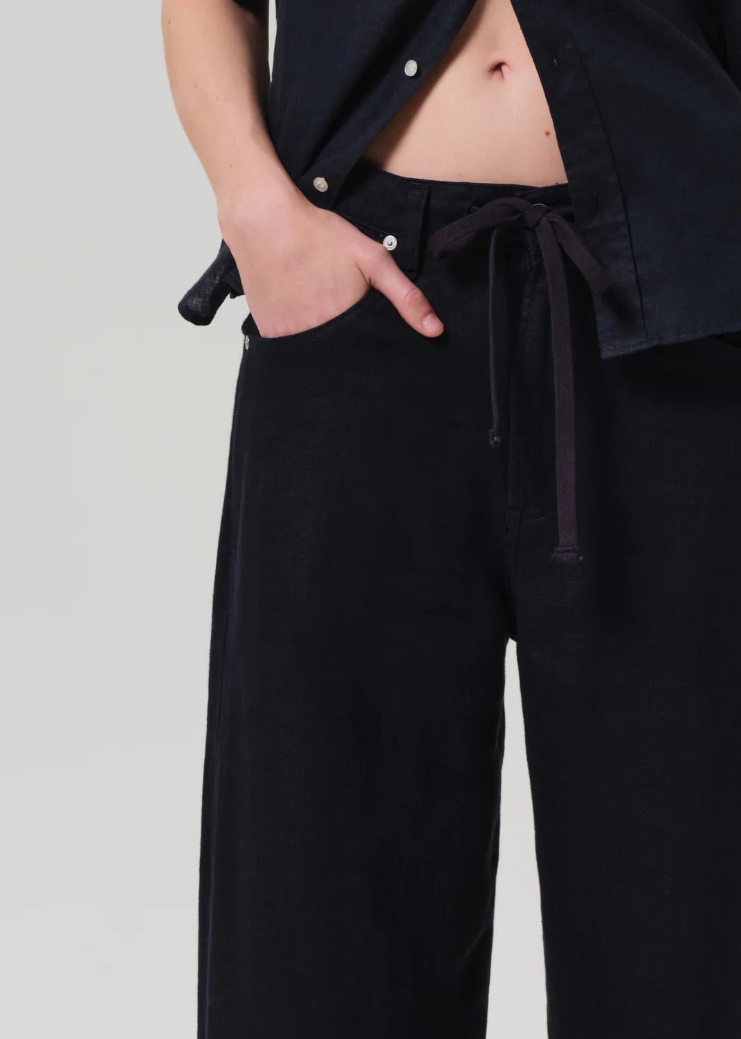 Brynn Drawstring Linen Trouser in True Navy - obligato