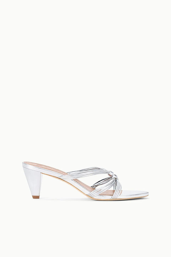 Carrie Muel in Silver - obligato