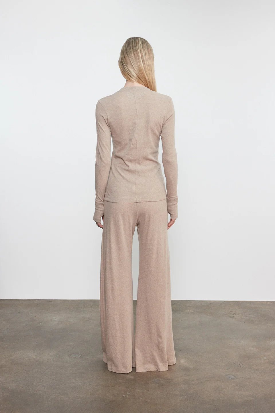 Cashmere Easy Cuffed U in Khaki - obligato