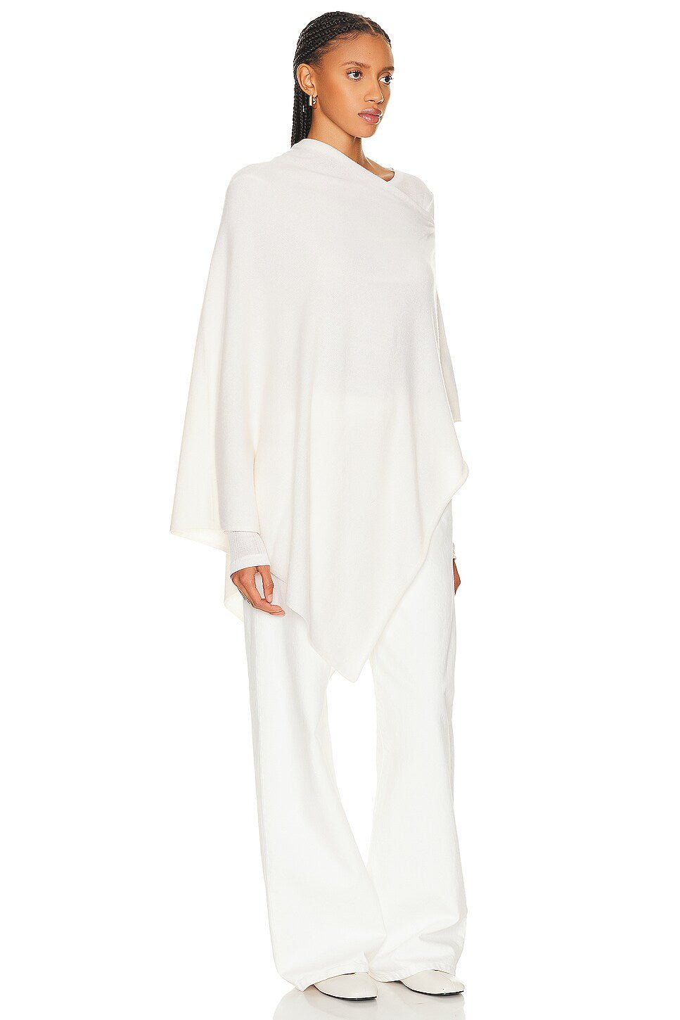 Cashmere Poncho in Chalk - obligato