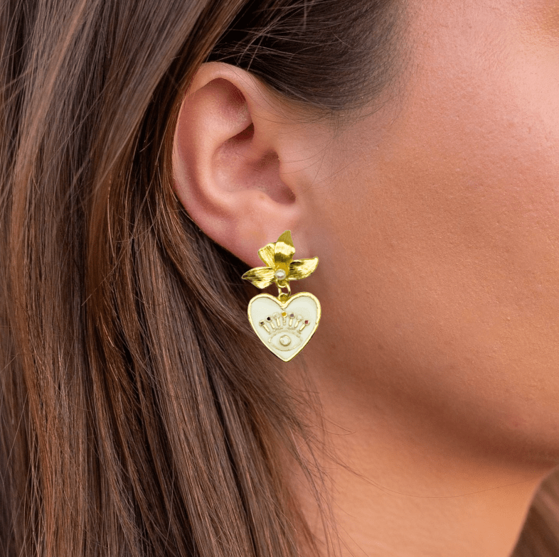 Charm Earring - White Eye - obligato