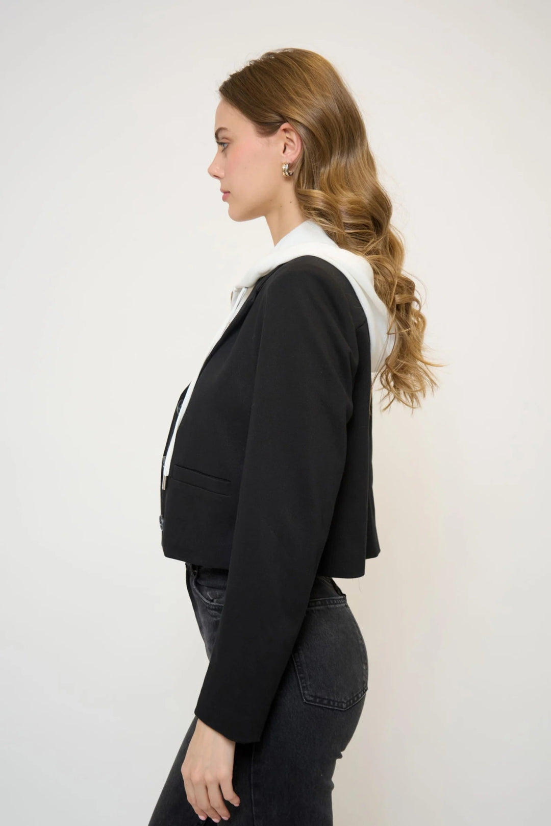 Cropped Fitted Dickey Jacket - obligato