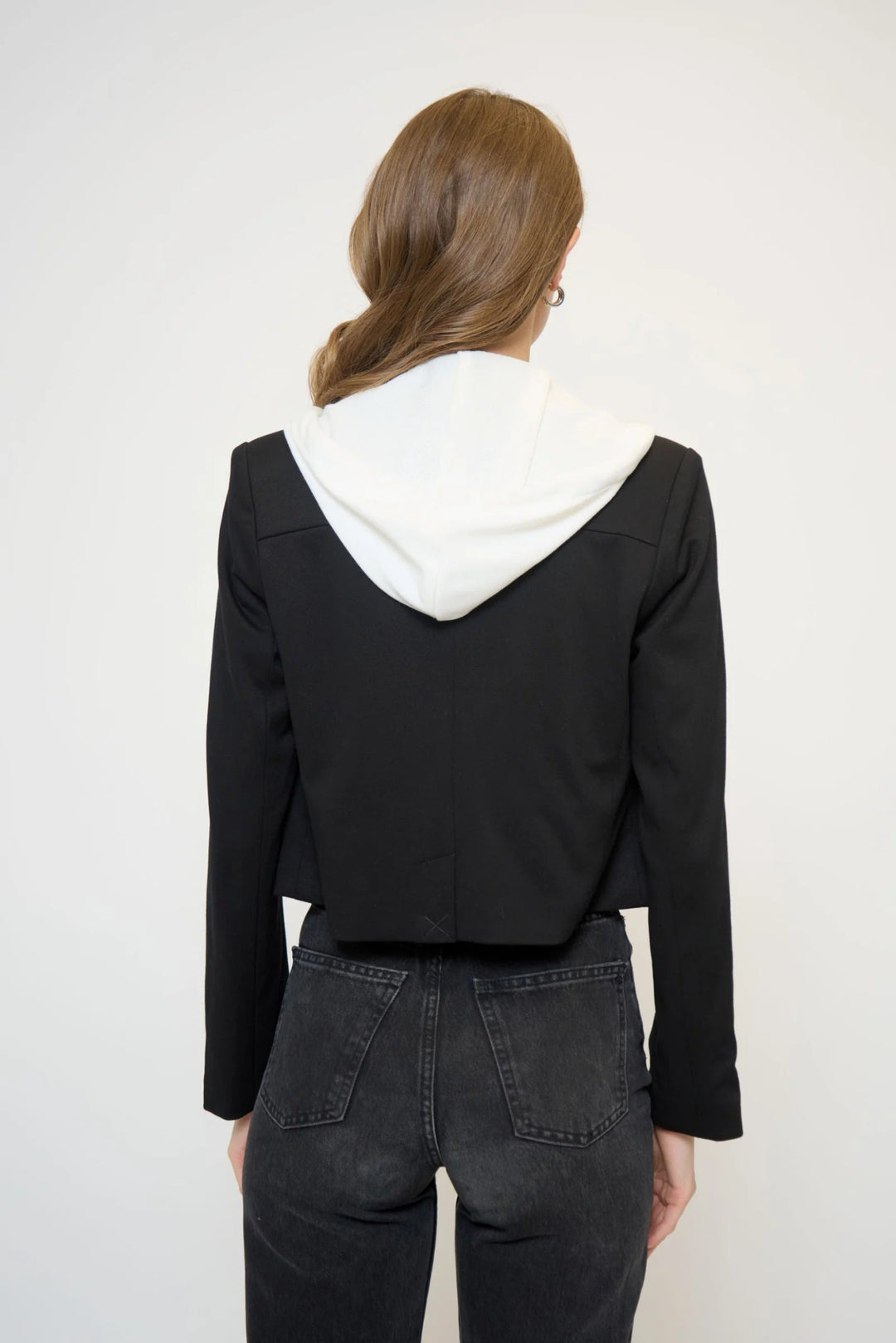 Cropped Fitted Dickey Jacket - obligato