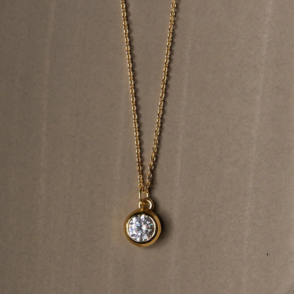 Dainty Bezel Necklace - obligato