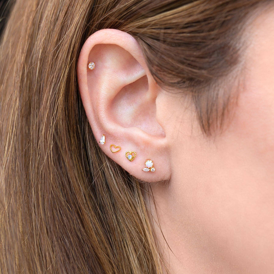 Dainty Brilliance Studs: Gold - obligato