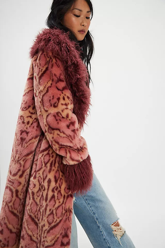 Cuvée Rose Coat: Rouge