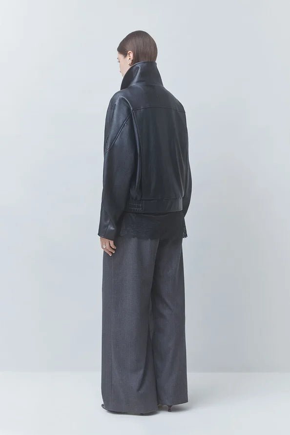 EARLY Oversized black faux leather coat - obligato