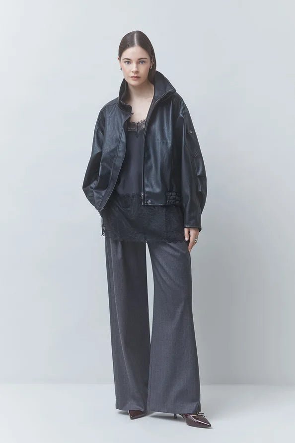 EARLY Oversized black faux leather coat - obligato