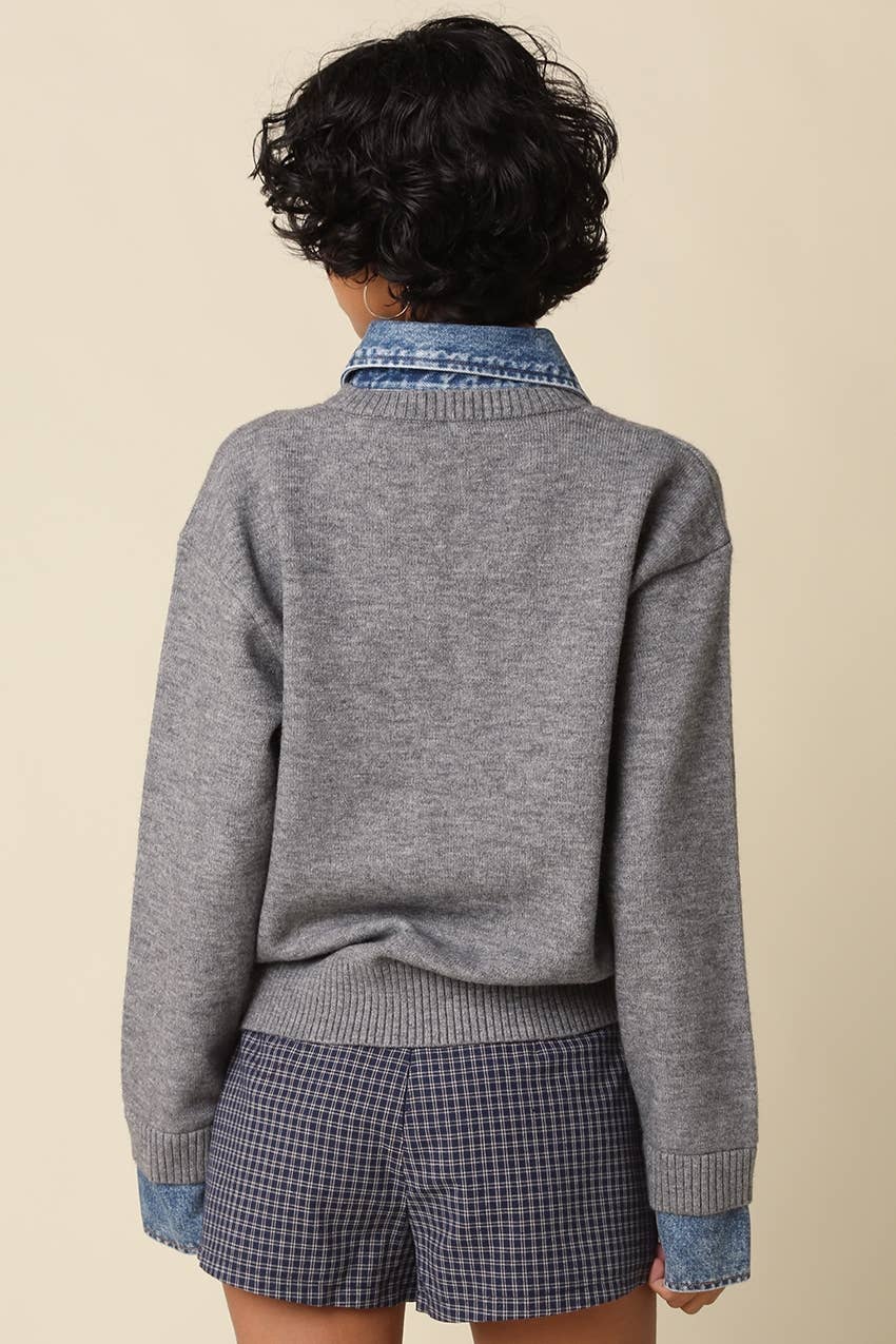 Emely Contrast Knit Sweater: KHAKI LT DENIM / S - obligato
