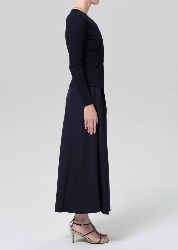 Emi Poplin Skirt in Navy - obligato