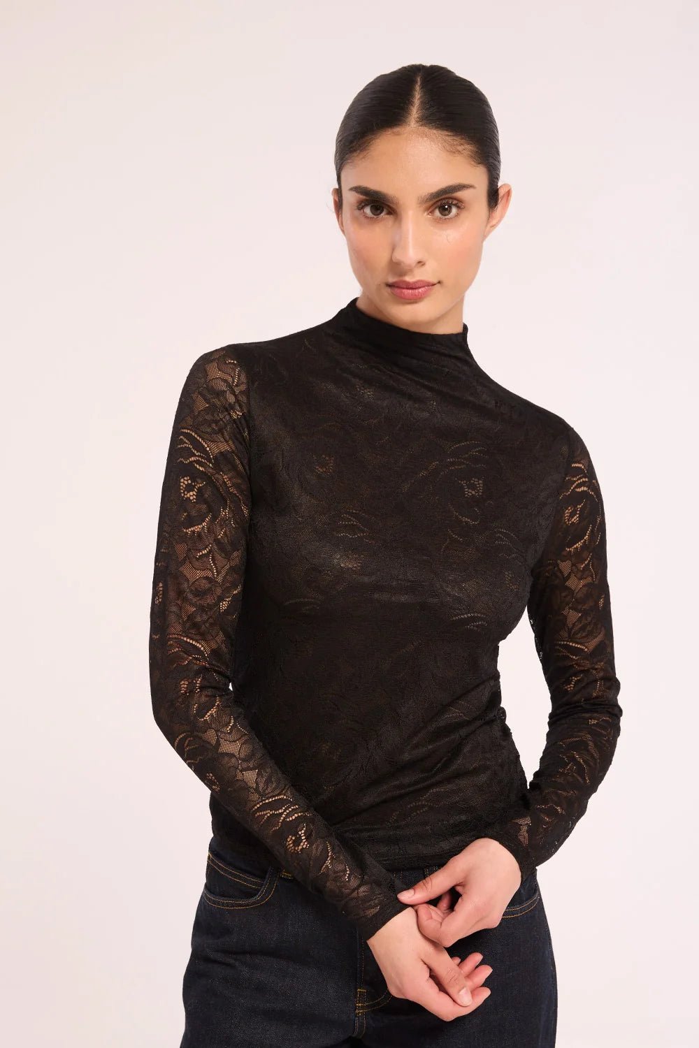 Emman Top in Black - obligato