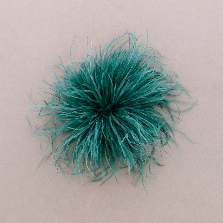 Feather brooch 8–10 cm (C): Green - obligato