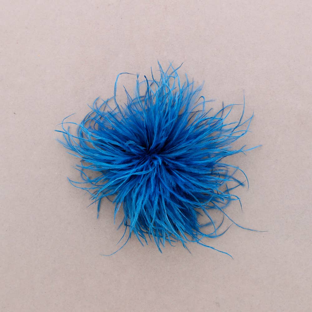 Feather brooch 8–10 cm (C): Light Beige - obligato