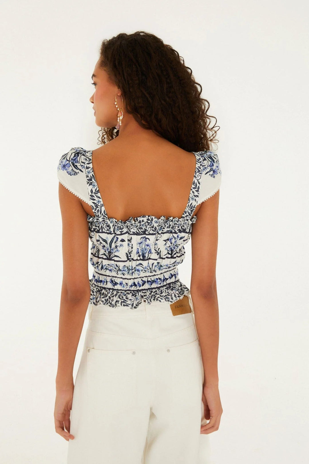 FLOWERS ARCH OFF - WHITE GATHEREND BLOUSE - obligato