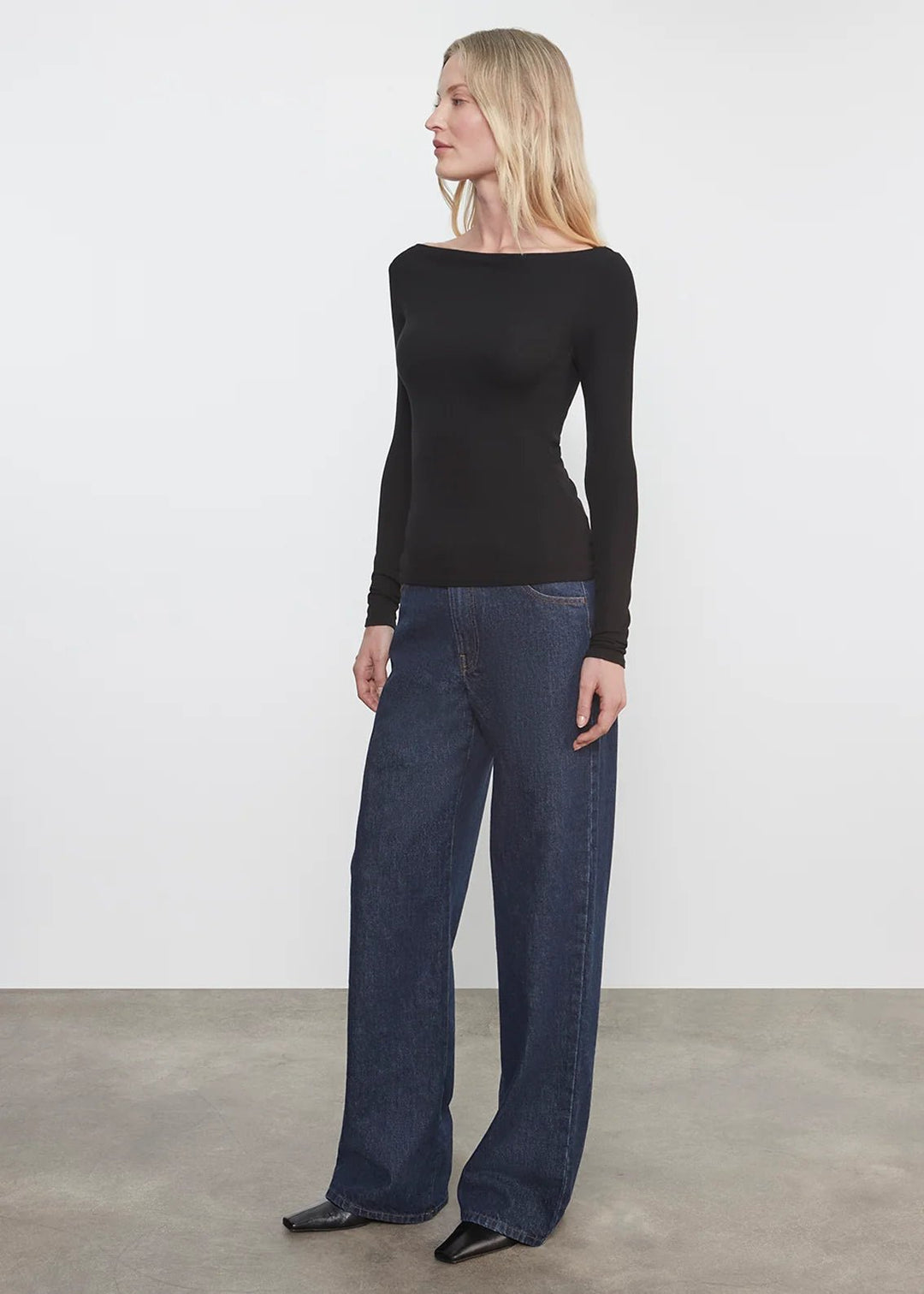 Fluid Silk Rib Boatneck Top in Black - obligato