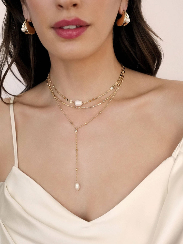 Forever Falling Pearl Lariat: Pearl with 18k Gold Plating / One Size - obligato