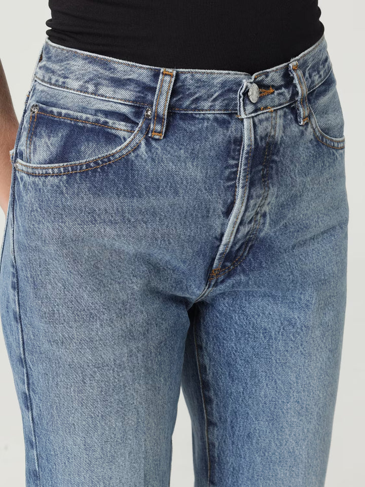 The Vertical Jean in Trust