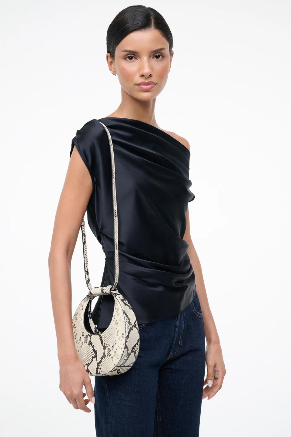 Good Night Moon in White Snake - obligato