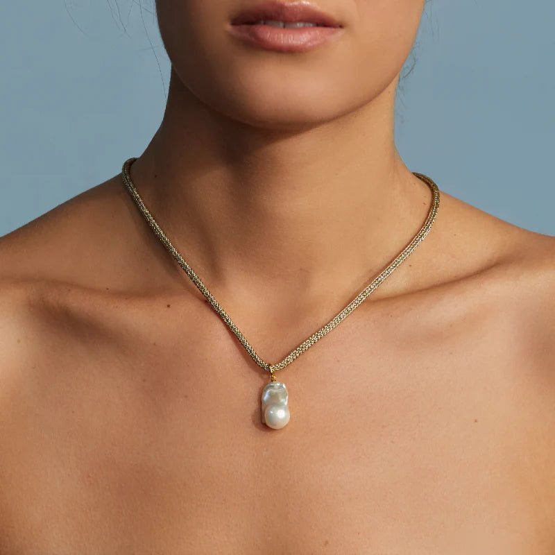 HART Gold Lurex Necklace Cord - obligato