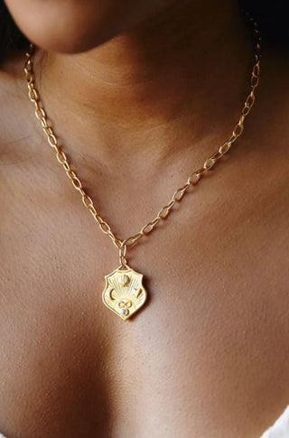 Infinite Love Shield Necklace - obligato