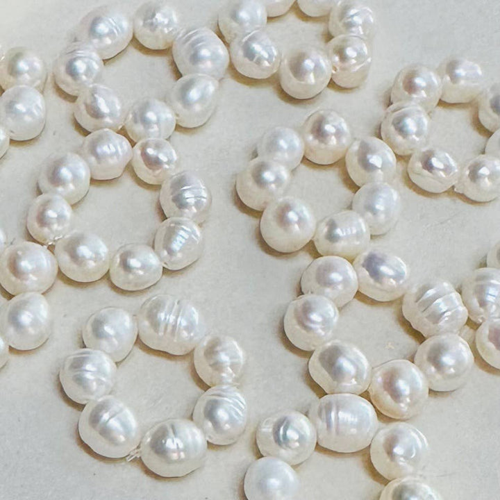 Ivory Pearl Stretch Bandana Charm - obligato
