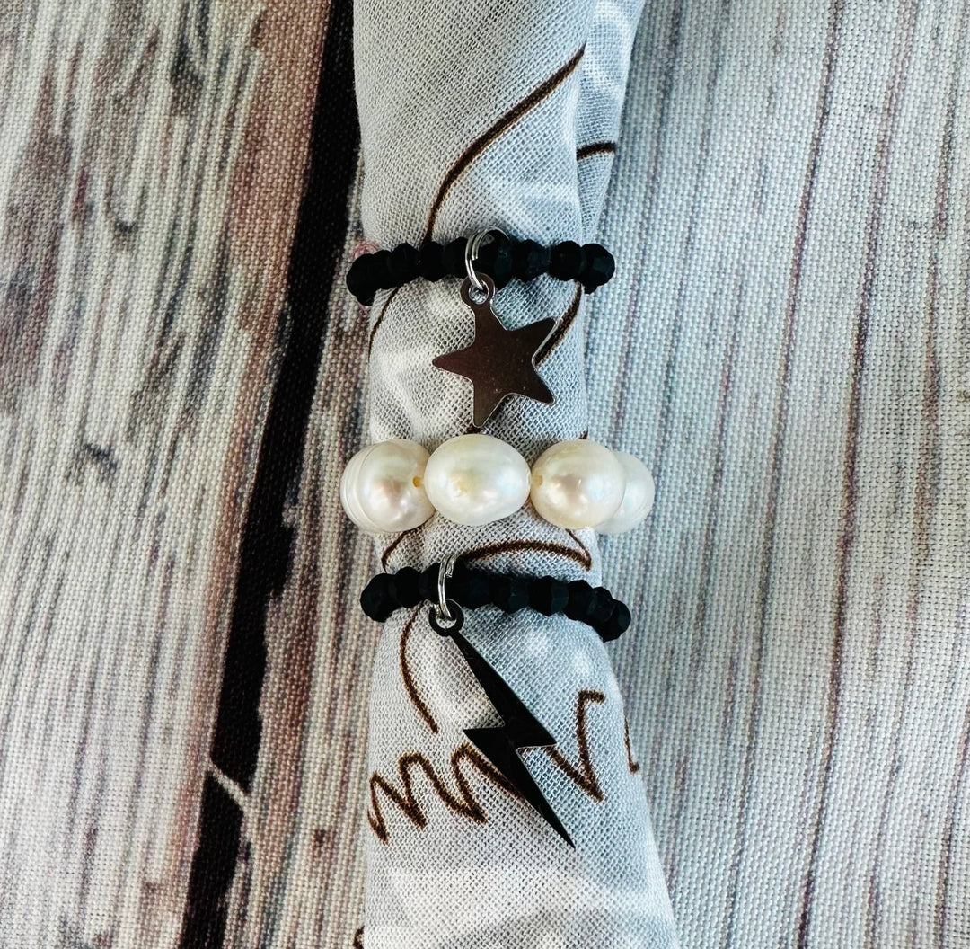 Ivory Pearl Stretch Bandana Charm - obligato