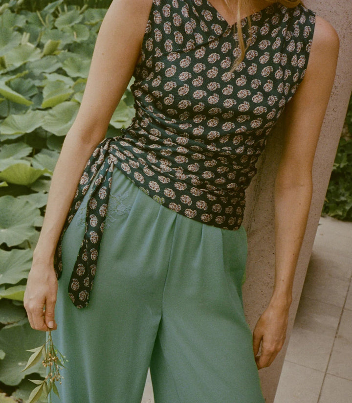 Janille Top in Chaumont Paisley - obligato
