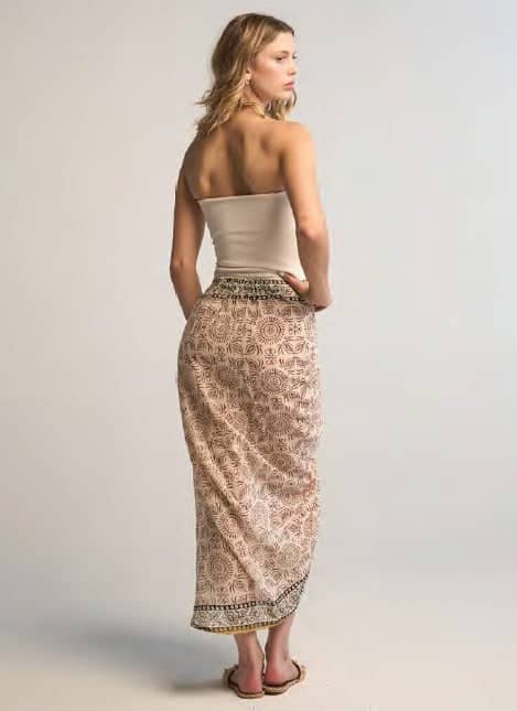 Jasmina Pareo Skirt in Reds - obligato