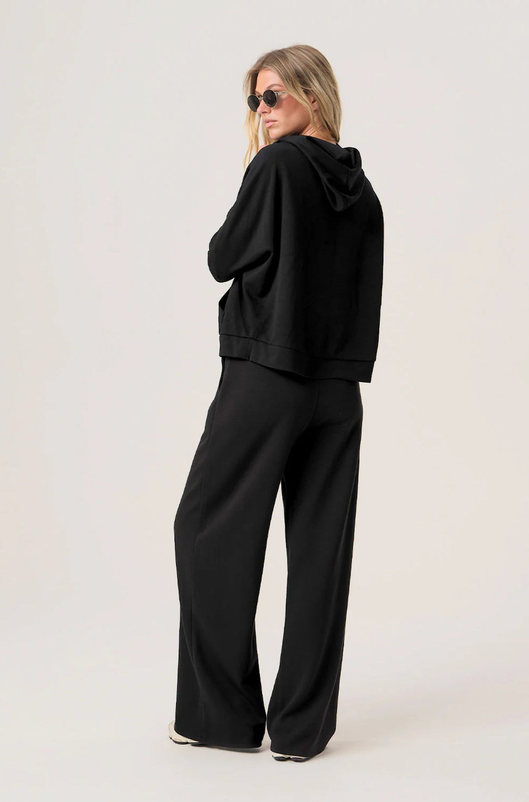 Jet Set Pant in Black - obligato