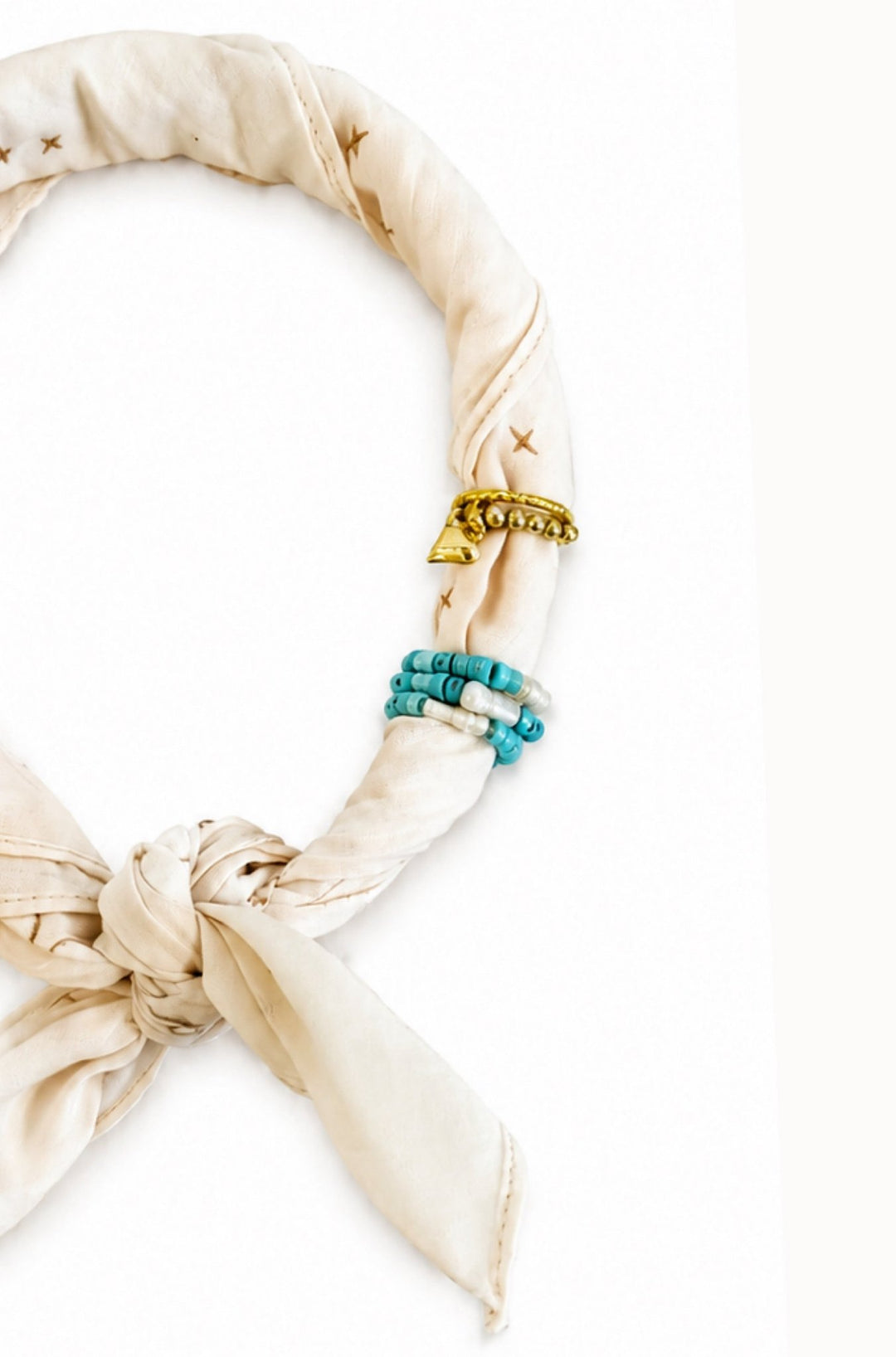 Keshi Pearl Turquoise Bandana Stretch Charm - obligato