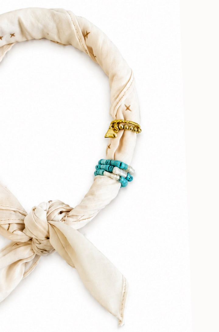 Keshi Pearl Turquoise Bandana Stretch Charm - obligato