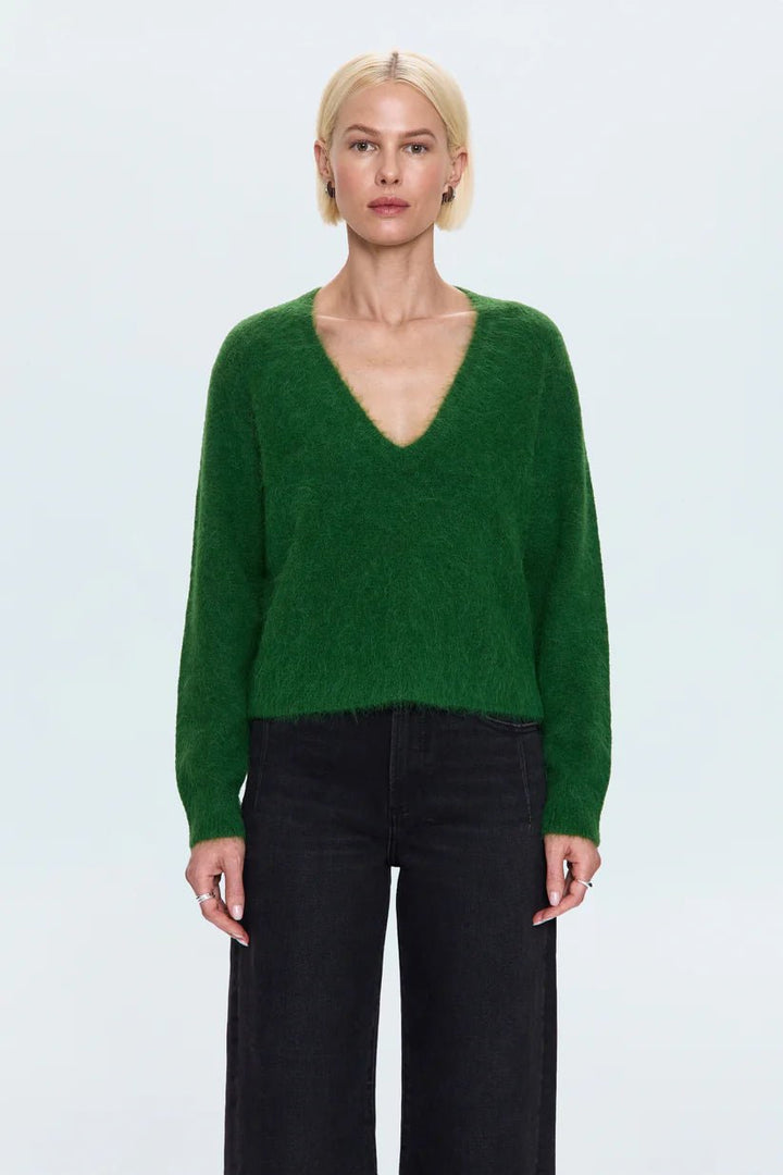 Kit V - Neck Long Sleeve Pullover Sweater - Wintergreen - obligato