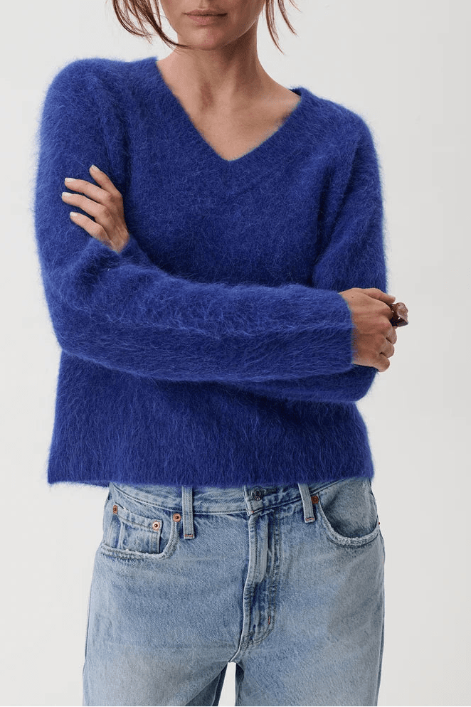 Kit V-Neck Pullover Sweater in Sapphire - obligato